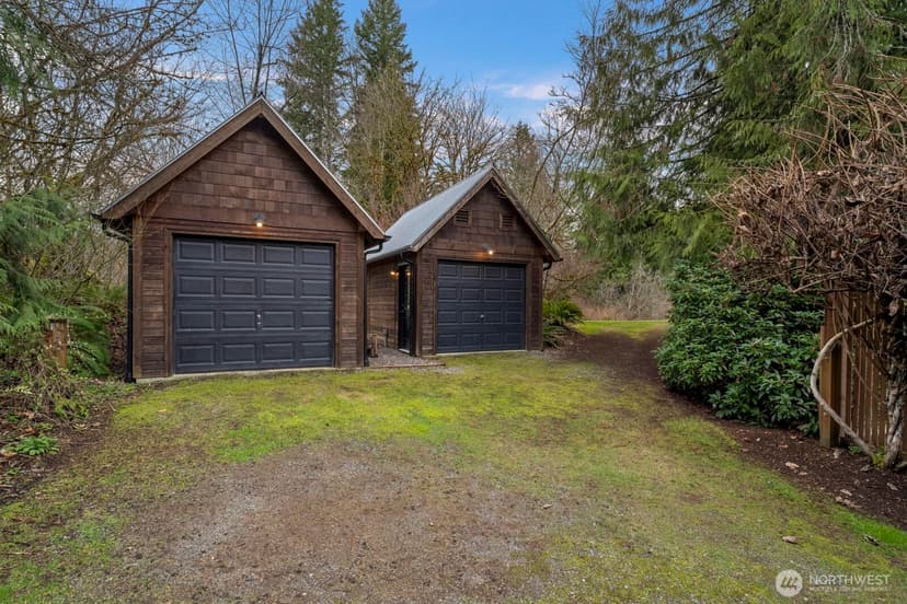 Property photo for 18904 233rd Avenue NE, Woodinville photo 36