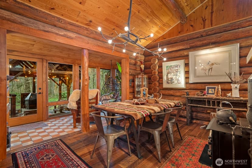 Property photo for 18904 233rd Avenue NE, Woodinville photo 11