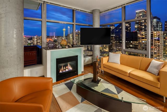 Property photo for 2033 2nd Avenue #1903, Seattle photo 5