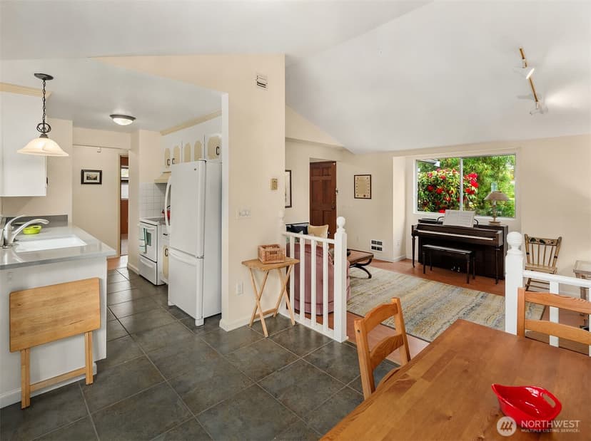 Property photo for 5417 N 44th Street, Tacoma photo 8