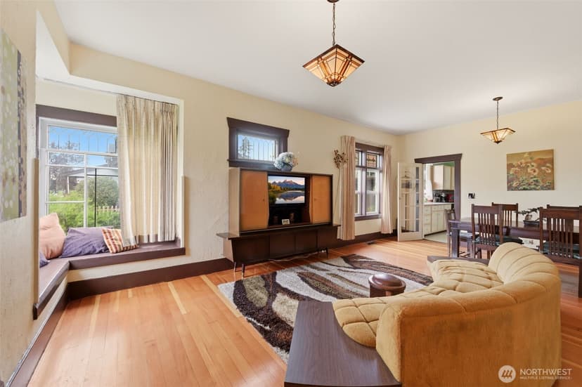 Property photo for 4837 S Sheridan Avenue, Tacoma photo 6