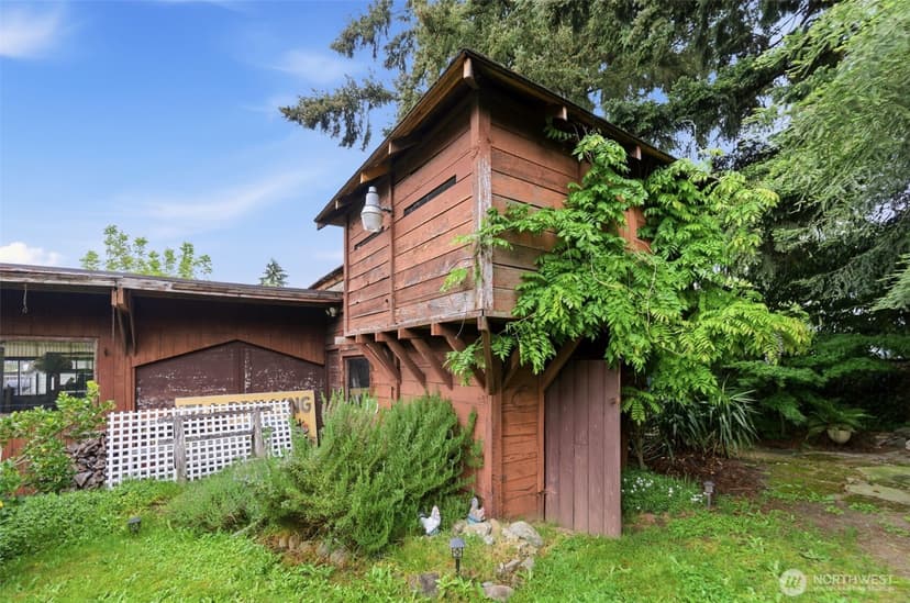 Property photo for 4837 S Sheridan Avenue, Tacoma photo 28