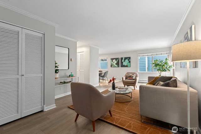 Property photo for 6557 4th Avenue NE #9, Seattle photo 2