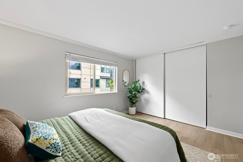 Property photo for 6557 4th Avenue NE #9, Seattle photo 13