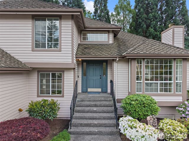 Property photo for 9219 S 237th Place, Kent photo 2