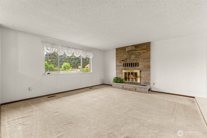 Property photo for 4508 Military Road E, Tacoma photo 5