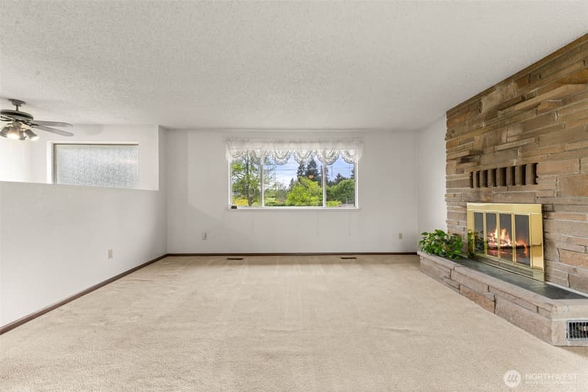 Property photo for 4508 Military Road E, Tacoma photo 8
