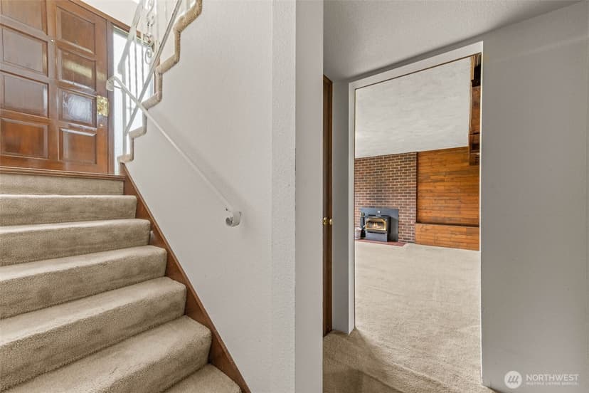 Property photo for 4508 Military Road E, Tacoma photo 21
