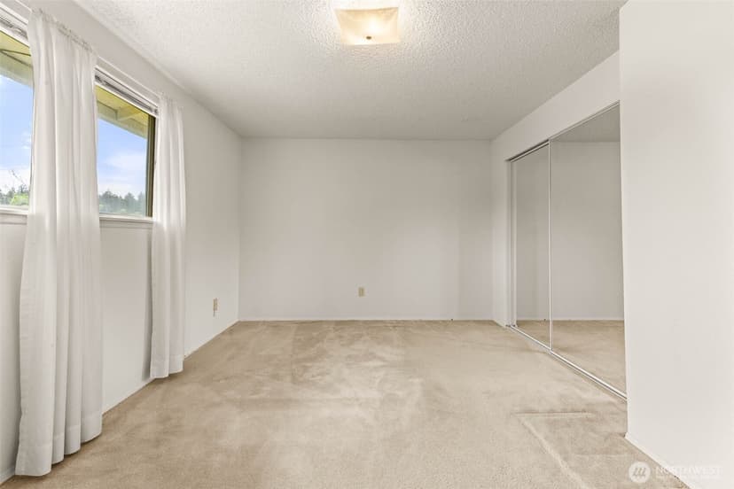 Property photo for 4508 Military Road E, Tacoma photo 16