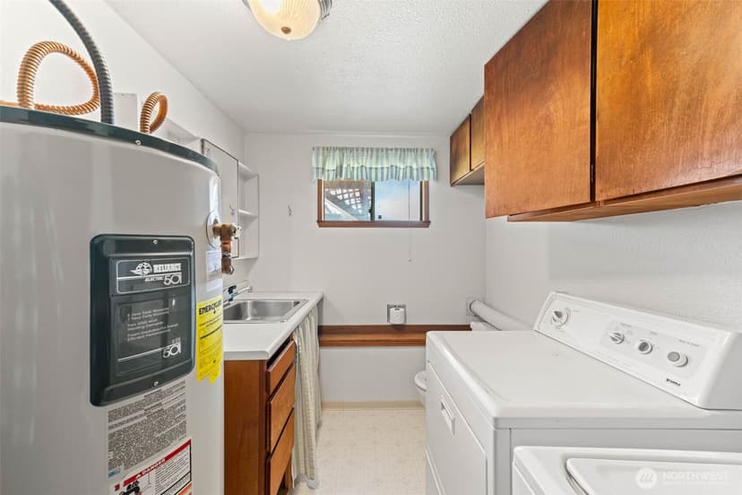 Property photo for 4508 Military Road E, Tacoma photo 25