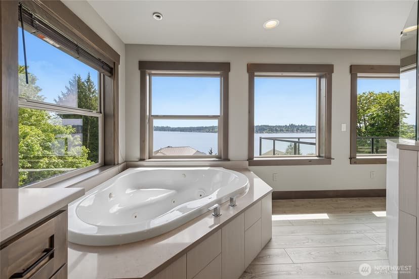 Property photo for 11027 Vernon Road, Lake Stevens photo 25