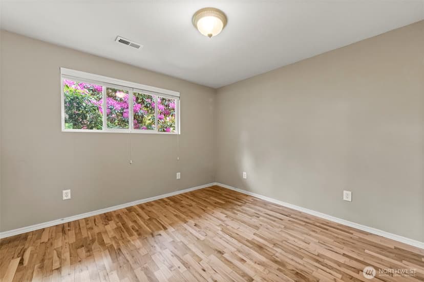 Property photo for 16608 NE 9th Street, Bellevue photo 16