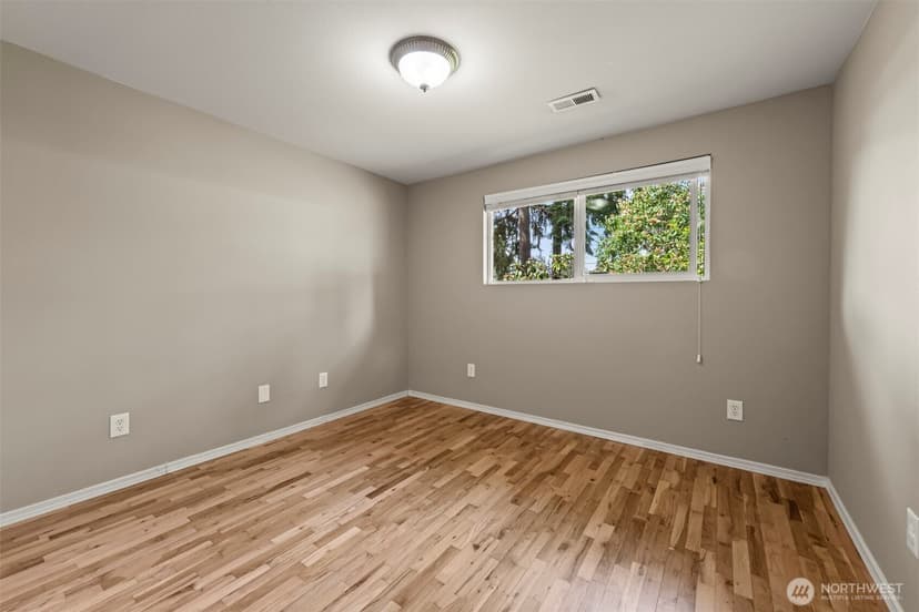 Property photo for 16608 NE 9th Street, Bellevue photo 15