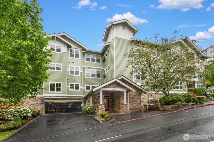 Property photo for 4406 Providence Point Place SE #302, Issaquah photo 26