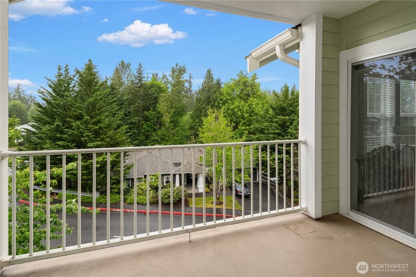 Property photo for 4406 Providence Point Place SE #302, Issaquah photo 22
