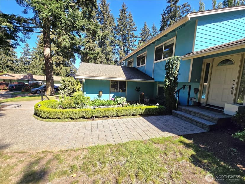 Property photo for 313 NE 191 Street, Shoreline photo 6