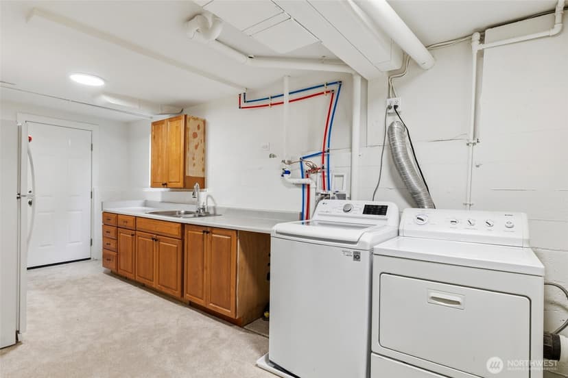 Property photo for 11019 NE 140th Street, Kirkland photo 31