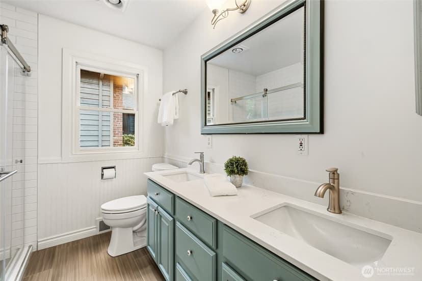 Property photo for 11019 NE 140th Street, Kirkland photo 21