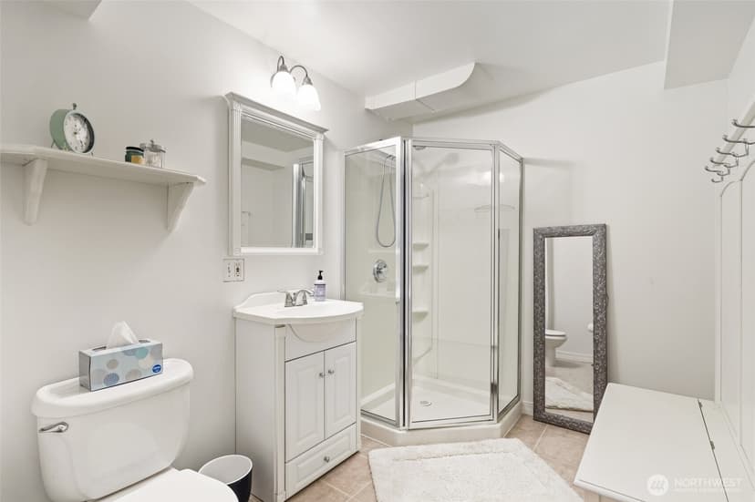 Property photo for 11019 NE 140th Street, Kirkland photo 28