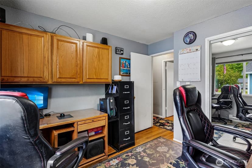 Property photo for 16625 190th AVE SE, Renton photo 18