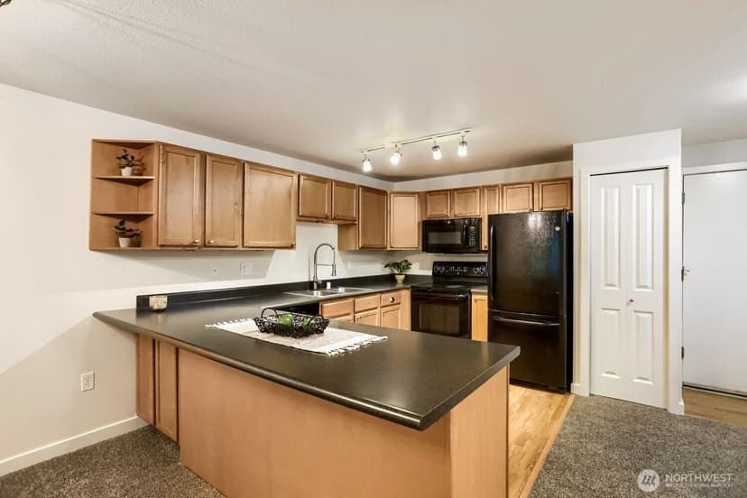 Property photo for 700 Front Street S #B108, Issaquah photo 10