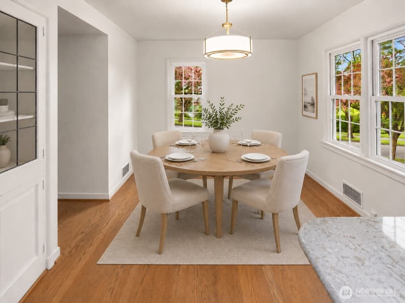 Property photo for 409 W Dravus Street, Seattle photo 7