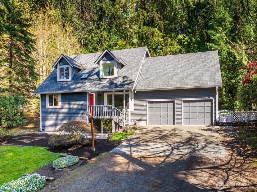 Property photo for 20017 Locust Way, Lynnwood