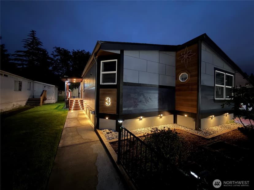 Property photo for 602 29th Street SE #3, Auburn photo 2