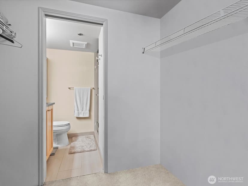 Property photo for 121 Vine Street #601, Seattle photo 13