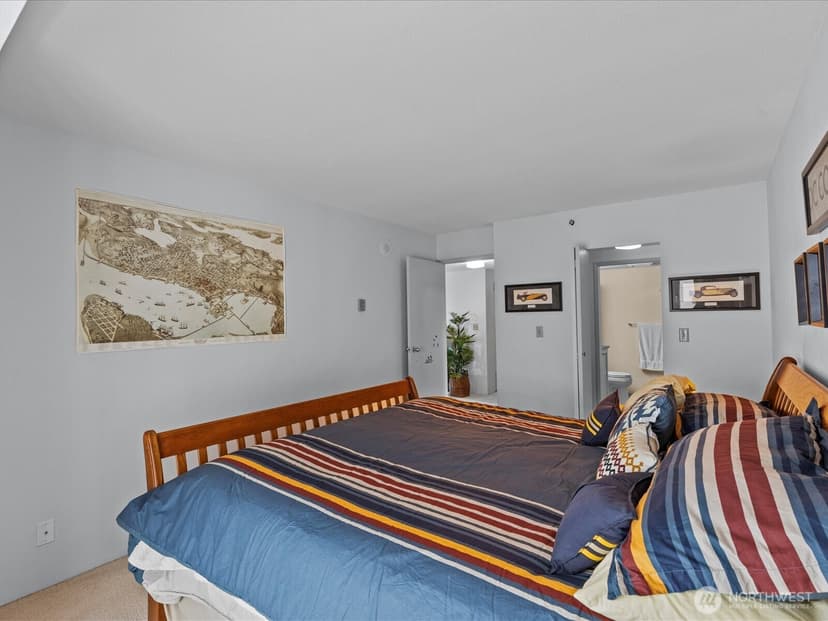 Property photo for 121 Vine Street #601, Seattle photo 7
