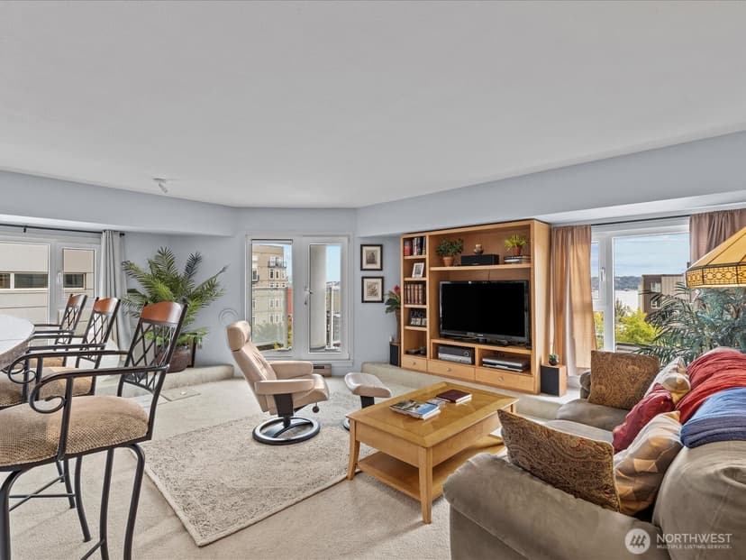 Property photo for 121 Vine Street #601, Seattle photo 15