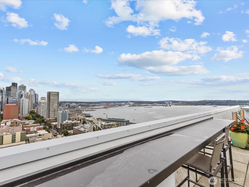 Property photo for 121 Vine Street #601, Seattle photo 37