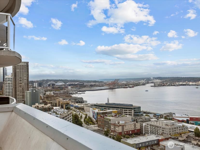 Property photo for 121 Vine Street #601, Seattle photo 33