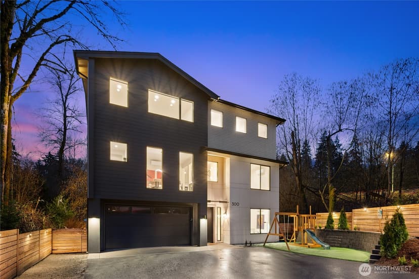 Property photo for 300 SE 208th Street, Bothell photo 39