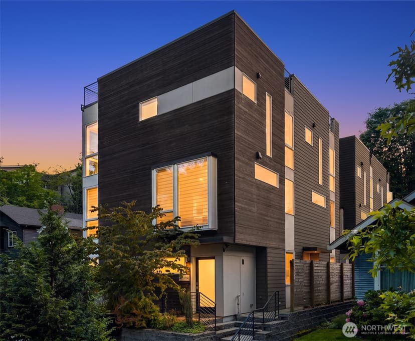 Property photo for 3029 3rd Avenue W #B, Seattle