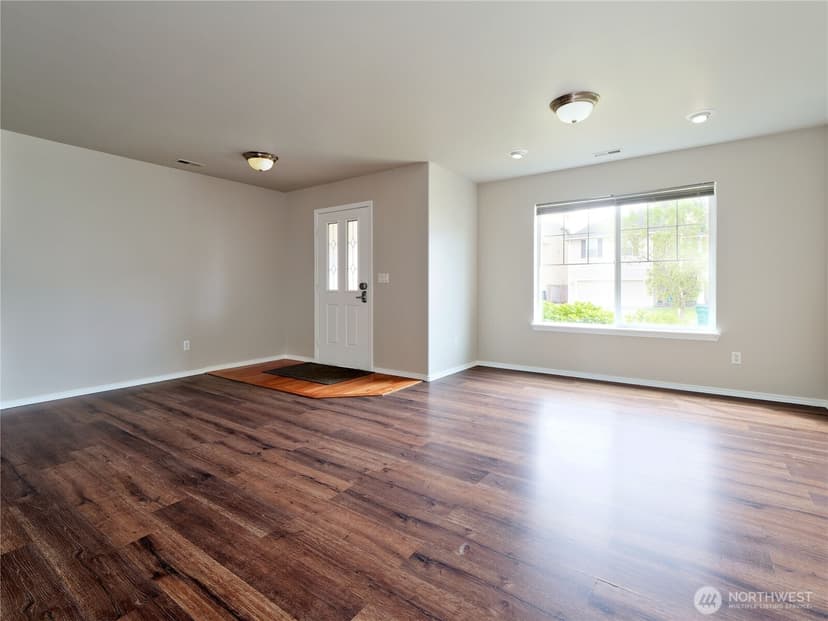 Property photo for 33060 41st Place S, Federal Way photo 4