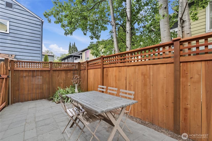 Property photo for 3444 34th Avenue W, Seattle photo 18