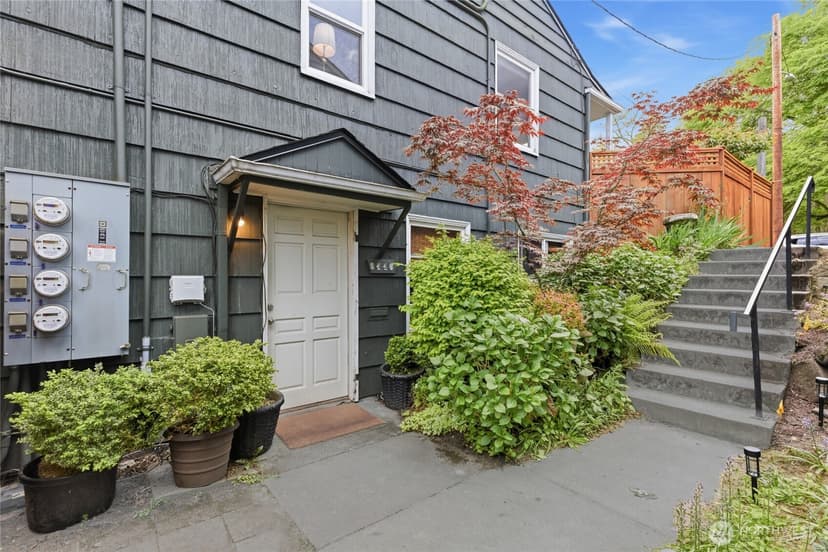 Property photo for 3444 34th Avenue W, Seattle photo 17