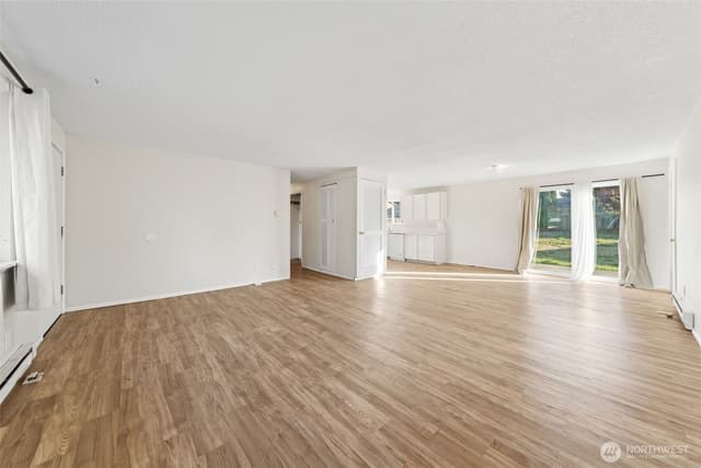 Property photo for 908 139th st E, Tacoma photo 3