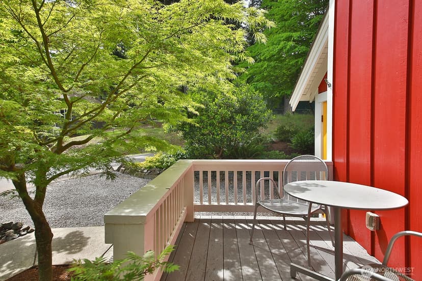 Property photo for 1037 Highview Street, Langley photo 4
