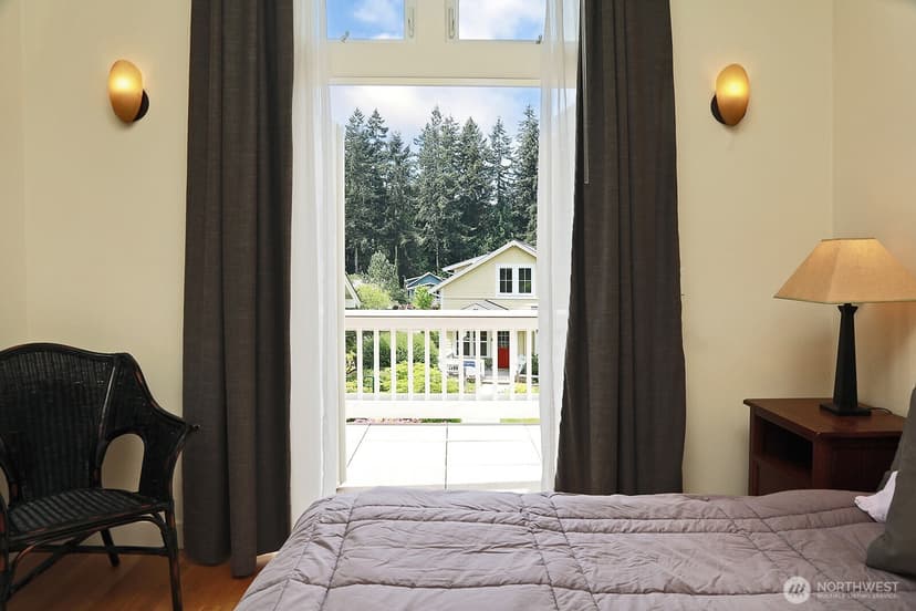 Property photo for 1037 Highview Street, Langley photo 26