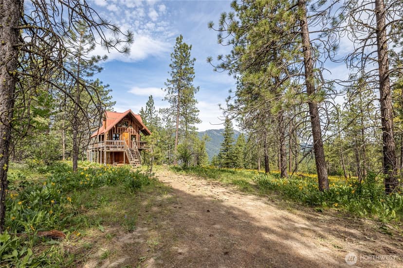 Property photo for 329 First Grade Road, Leavenworth photo 8