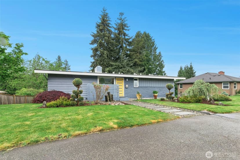 Property photo for 4924 Wilmington Avenue, Everett