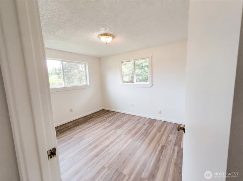 Property photo for 494 Inlet Avenue NW, Ocean Shores photo 6