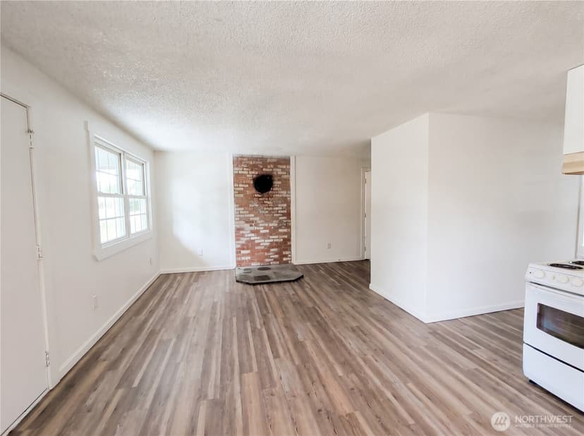 Property photo for 494 Inlet Avenue NW, Ocean Shores photo 3