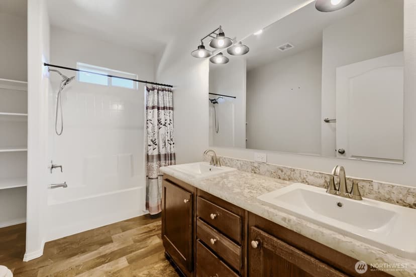 Property photo for 7508 47th Avenue NE #14, Marysville photo 5