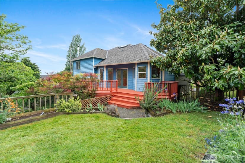 Property photo for 4701 Osprey Drive NE, Tacoma photo 27