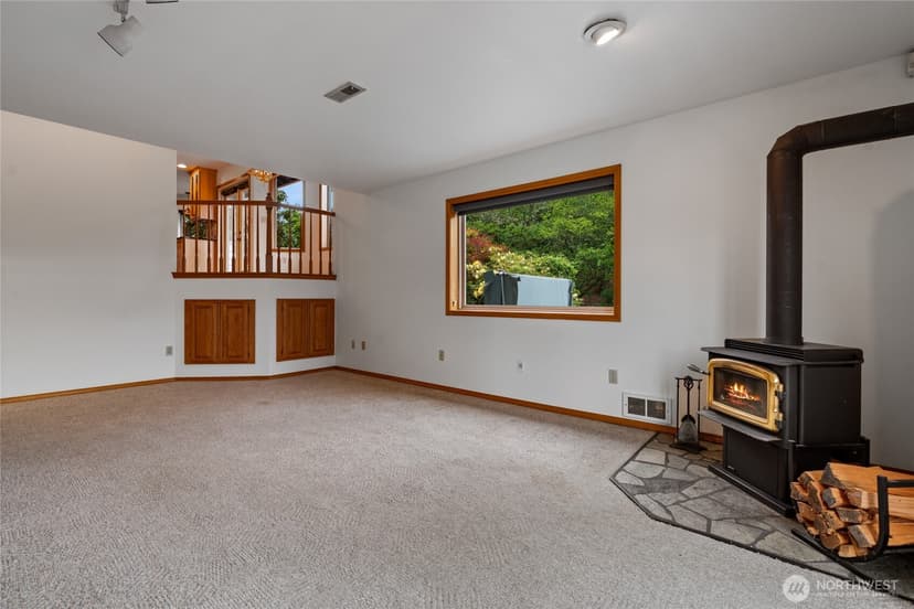 Property photo for 4701 Osprey Drive NE, Tacoma photo 22