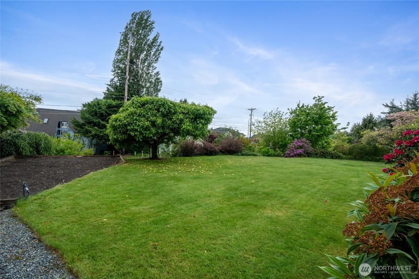 Property photo for 4701 Osprey Drive NE, Tacoma photo 31