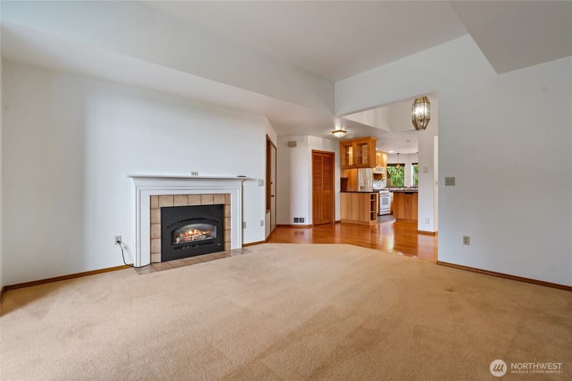Property photo for 4701 Osprey Drive NE, Tacoma photo 6